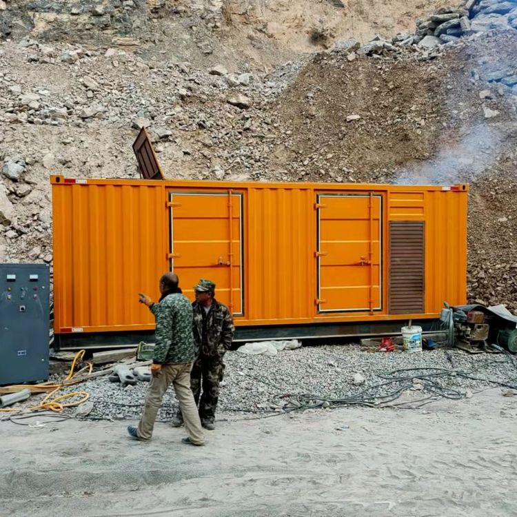 祁连如何选择适合自己的 800KW 柴油发电机组?