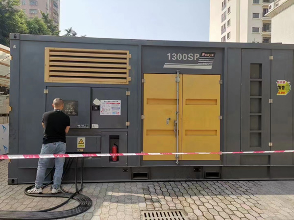 祁连500KW发电机组冬季应该配多大的启动电瓶？